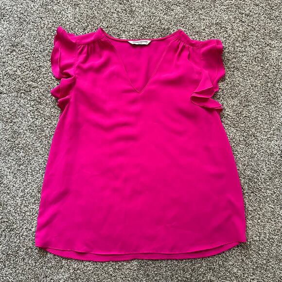 Amanda Uprichard hot pink flutter sleeve v-neck top size M - Picture 5 of 13